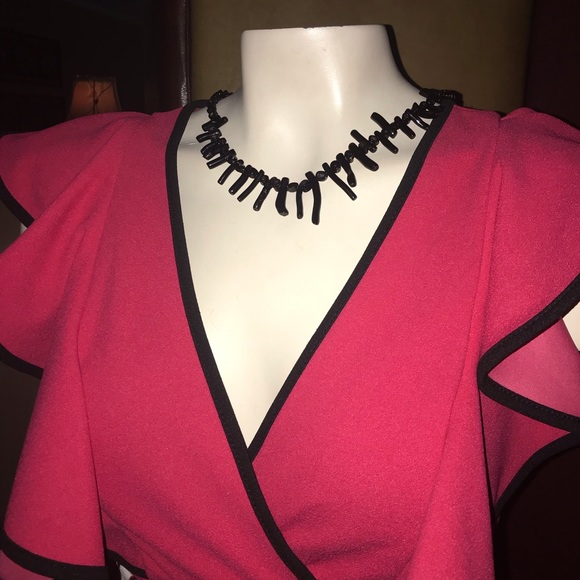 Touch me plunging neckline hot pink bodysuit - Picture 2 of 11